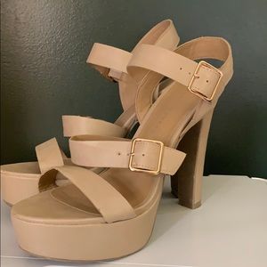 Lauren Conrad  heels